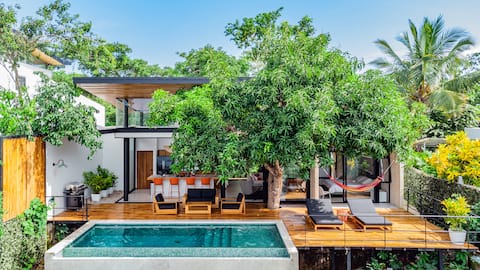 La Colina Samara - New. Modern. Ocean-View Home.