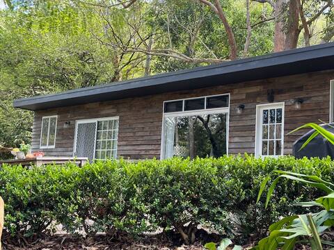Tiny House Avoca- close to beach
