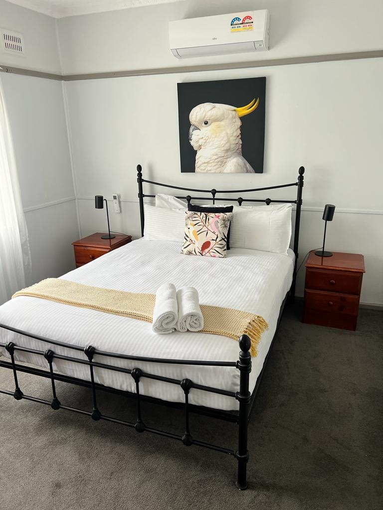 Hlavná spálňa (1 x manželská posteľ)