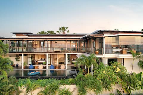 Ocean view 10 BR Villa in Jimbaran, south Bali