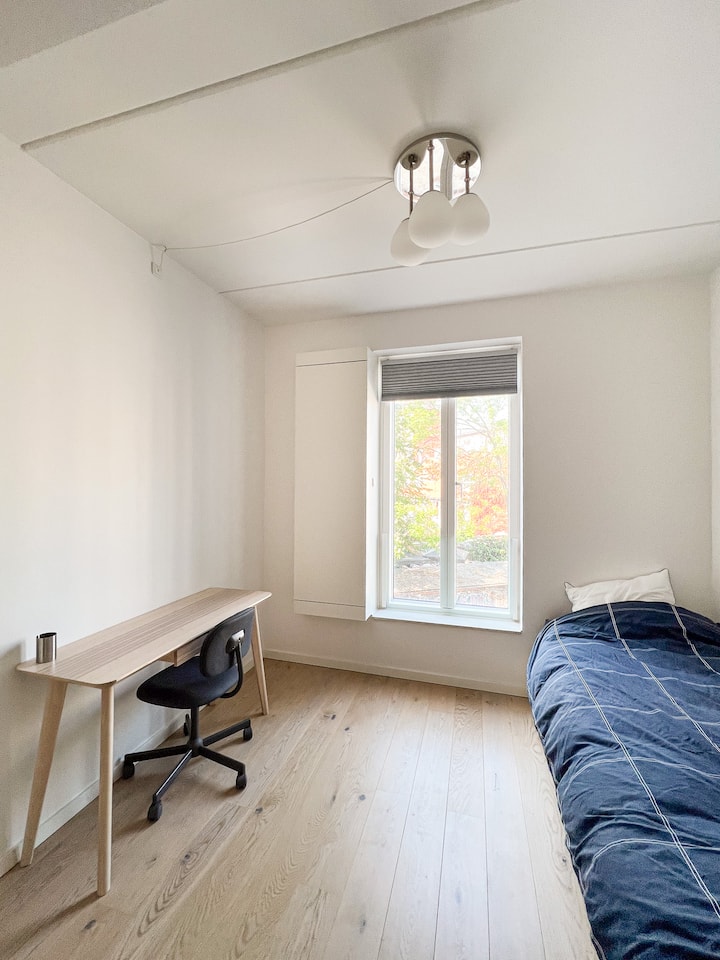 غرفة النوم 1