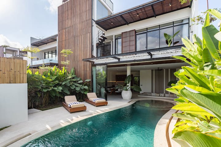 Villas Of Bali managed Airbnb listing 1