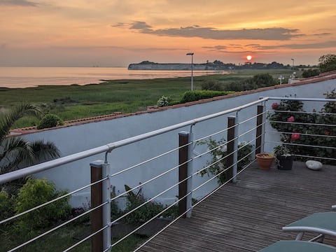 House with unique view of the estuary