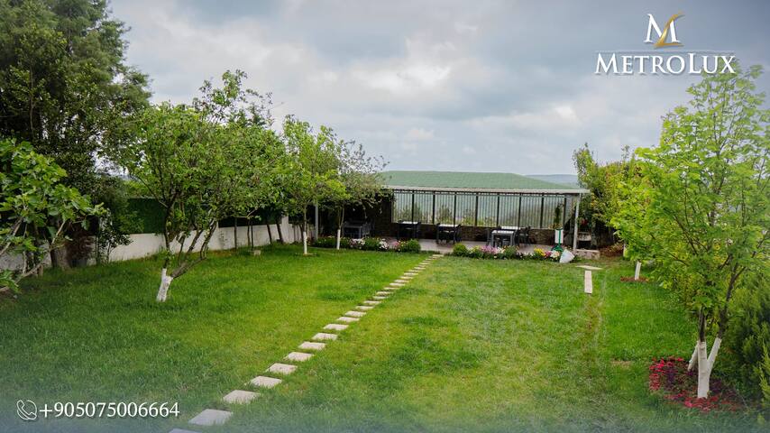 فلل راقية بإطلالة وأجواء رائعة VIP gallery image 5