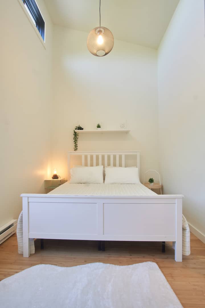 غرفة نوم ثالثة/ سرير بحجم