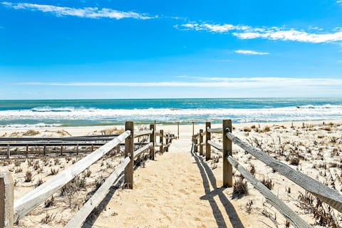 Oceanfront Condo in Beach Haven