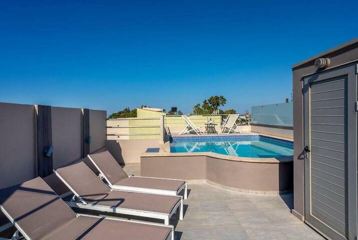 Villa Miami Agia Marina gallery image 5