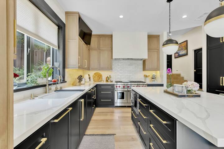 Private Villa | Tenis | Pool | Soccer | EV Charger gallery image 4