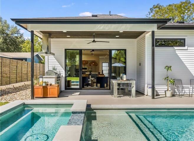 Luxe Home w/ Heated Pool, Hot Tub, Kitchen, Games