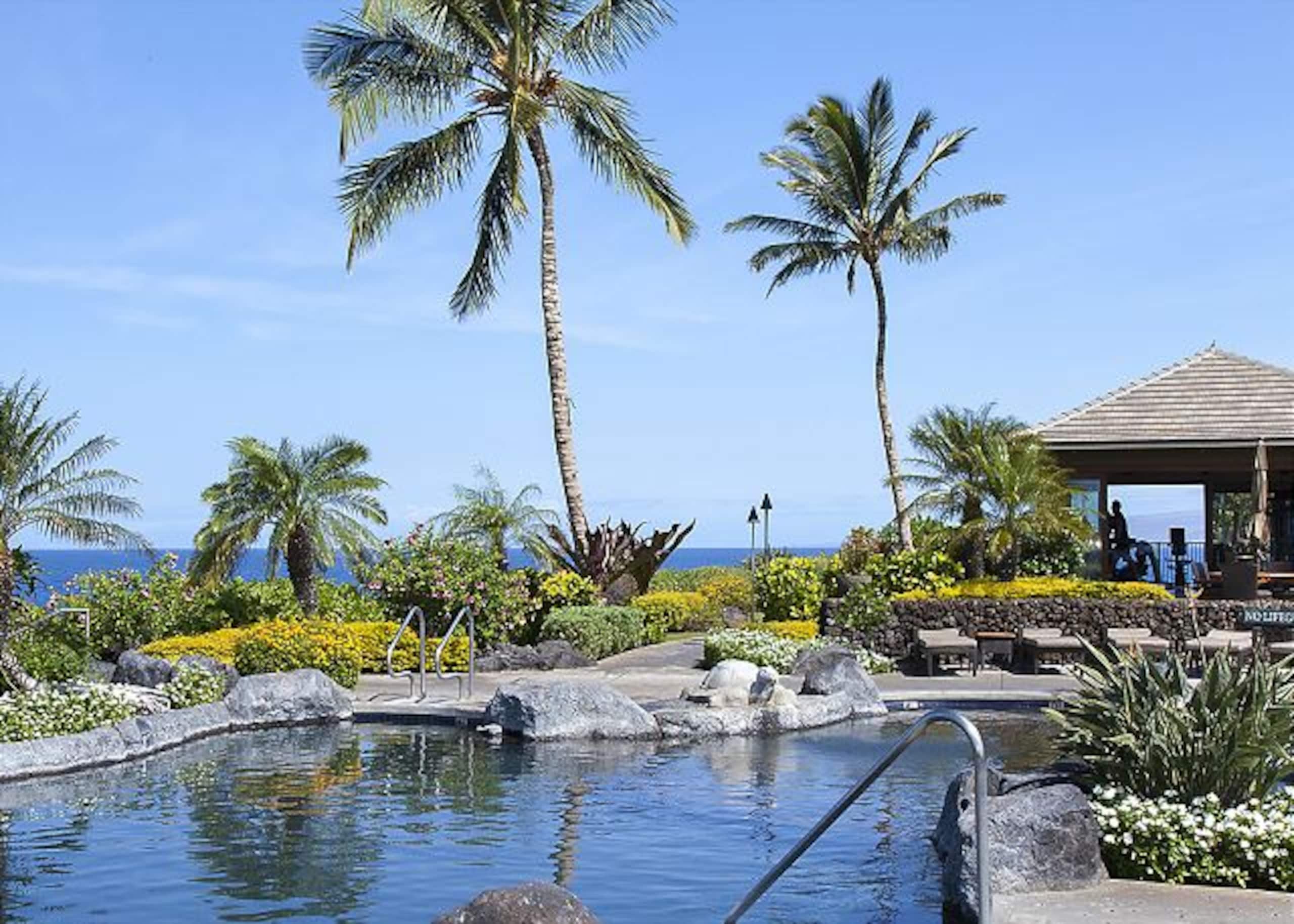 Beautiful 2 B/B with Ocean Club, Restaurant/Bar - Photo 38