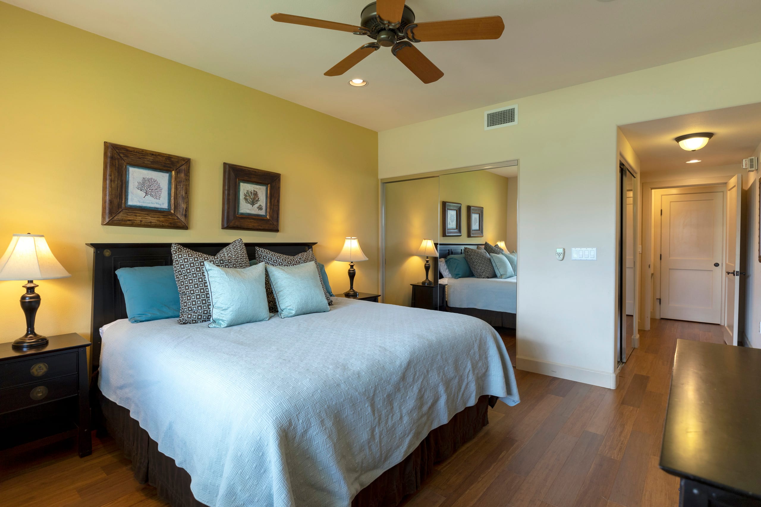 Beautiful 2 B/B with Ocean Club, Restaurant/Bar - Photo 20