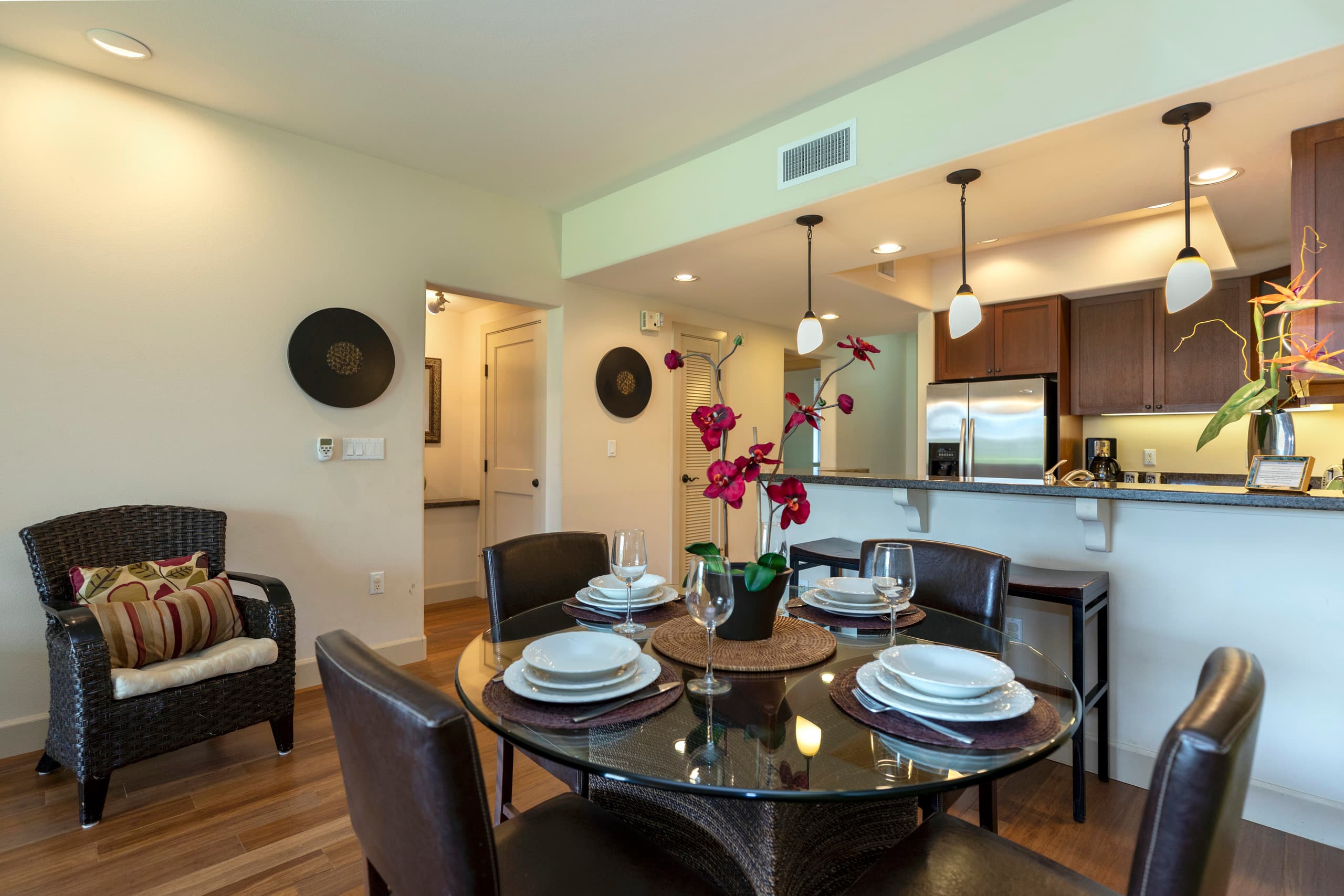 Beautiful 2 B/B with Ocean Club, Restaurant/Bar - Photo 15