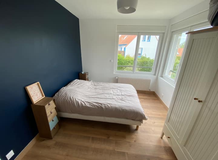 Dormitorio 2 - Planta baja
Cama 140*200 + armario + cuna