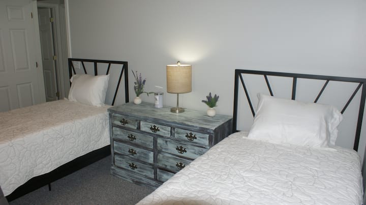 Tercer dormitorio, 2 camas individuales.