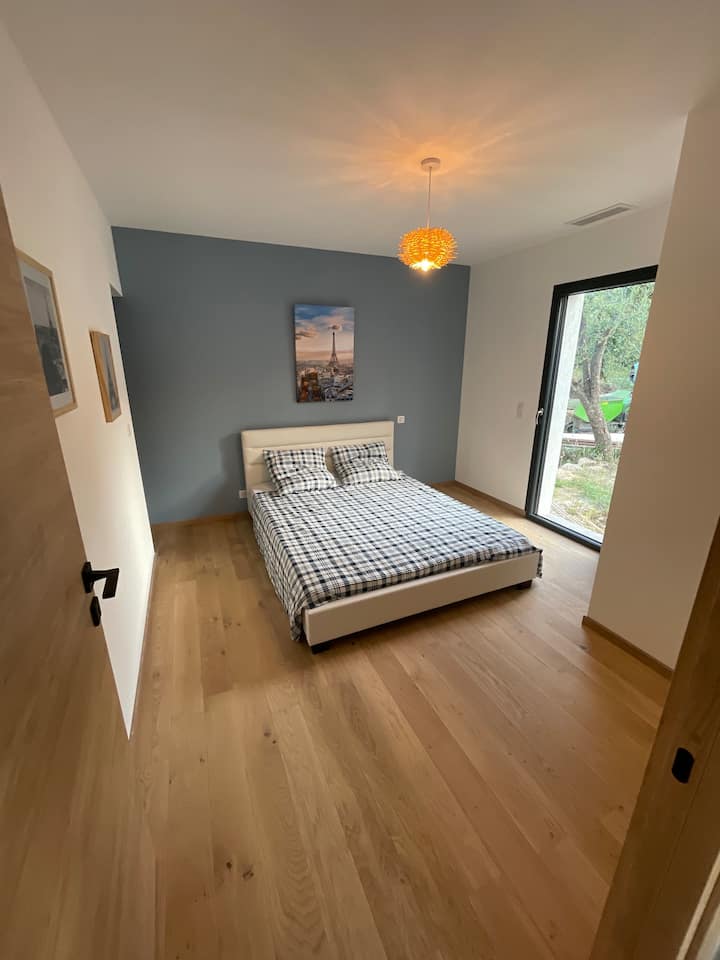 Chumba 1 cha kulala ghorofani