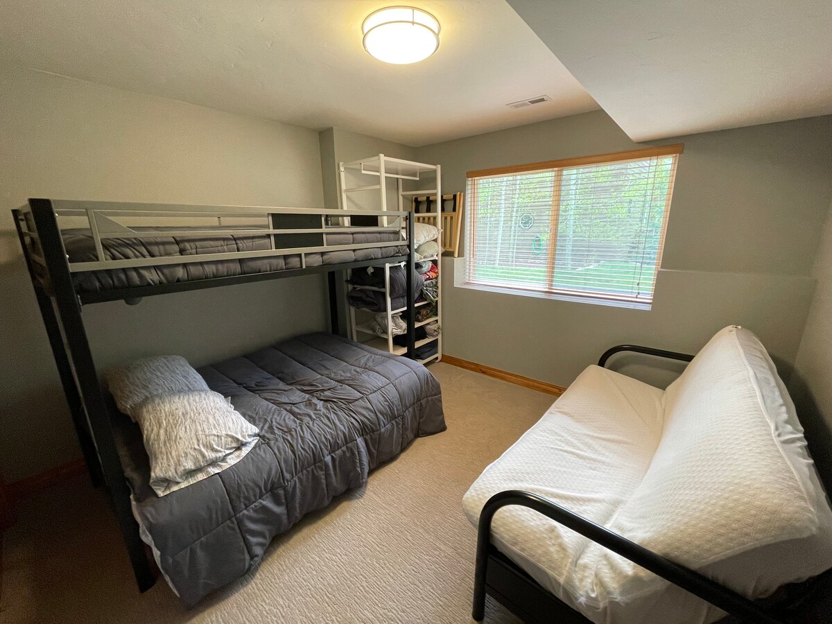 Habitaciones excelentes para niños o familiares adicionales