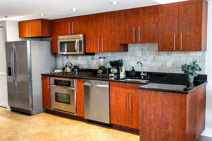 Tropical Aruba managed Airbnb listing 2