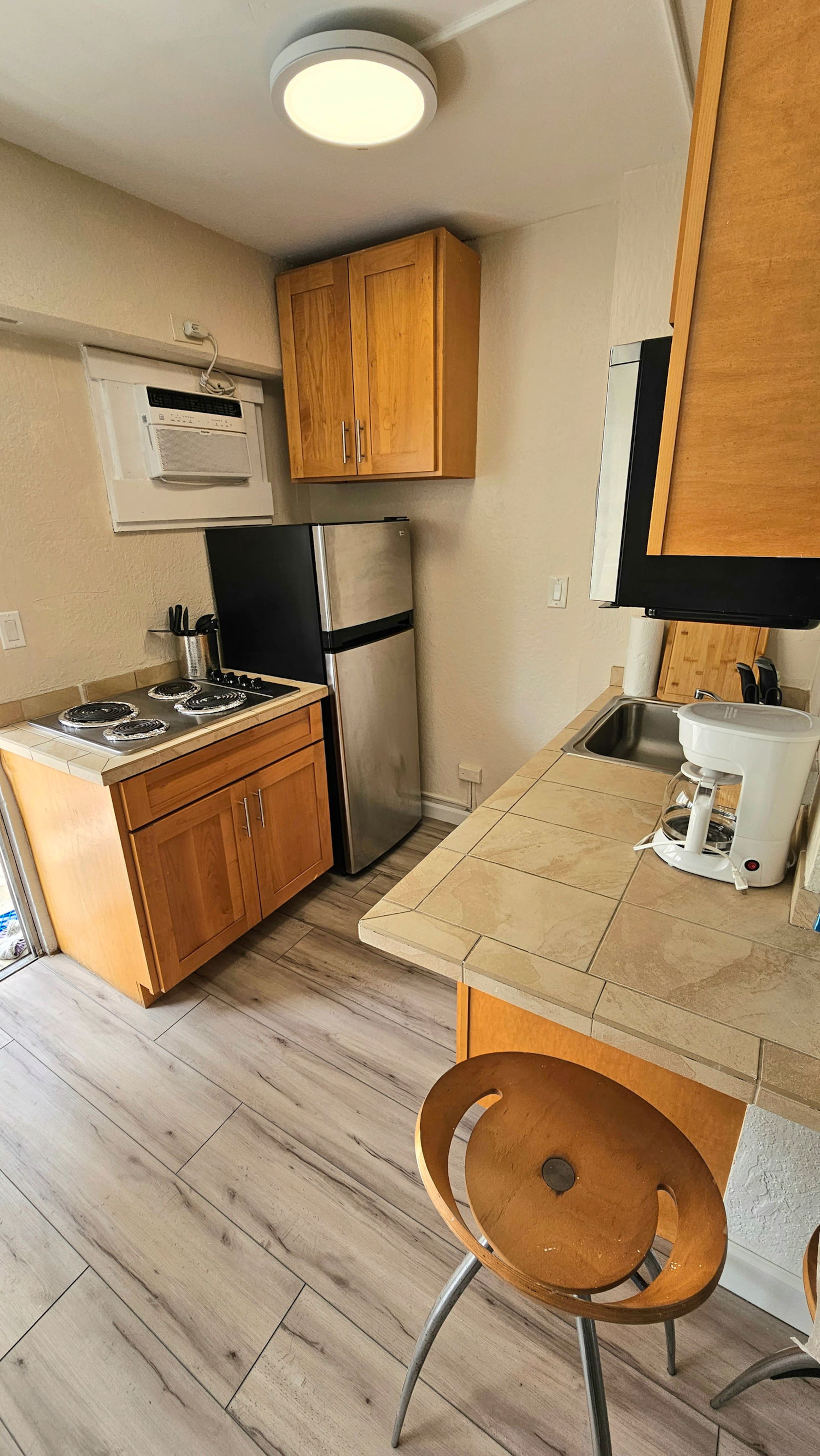 Condo By The Sea- Great Location! - Image 7