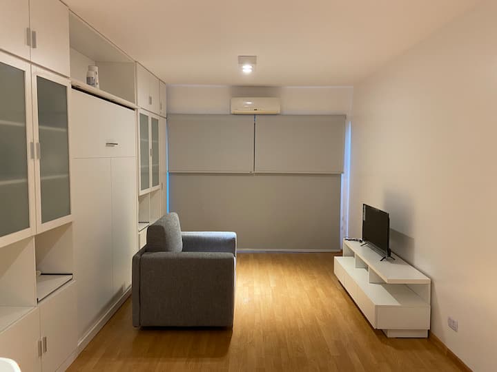 Kitnet reformada em Palermo