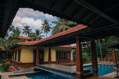 Villa Mira