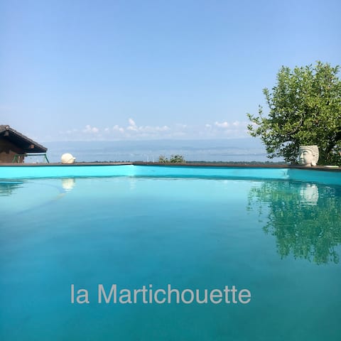 La Martichouette Chambres in Maison Vue sur Lac