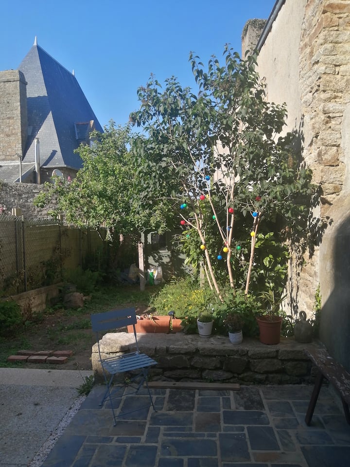 Ancienne Maison De Pêcheur - Locronan
