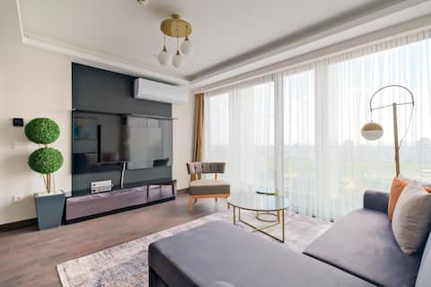 Eden - Bright Modern 2BR Apt w/ Parking & Gym