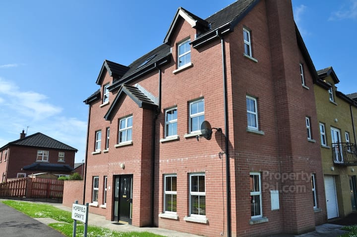 Hopefield House - Coleraine, UK