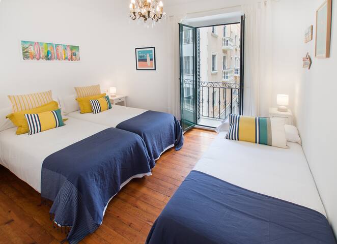 Earra – Eder, 3 min. playa y en pleno centro gallery image 5