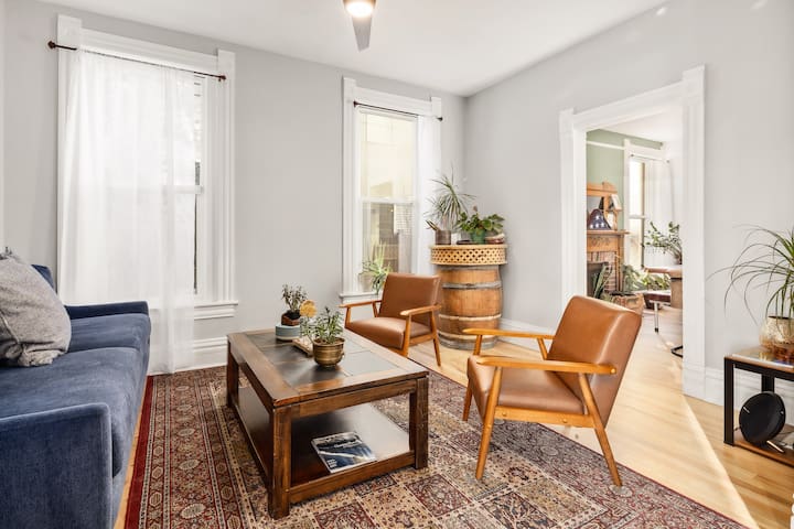 Historic Urban Oasis – Art Dist. gallery image 2