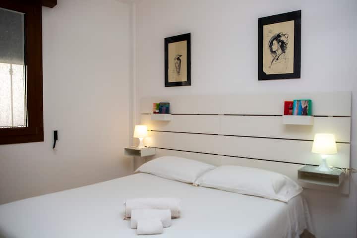 საძინებელი 1