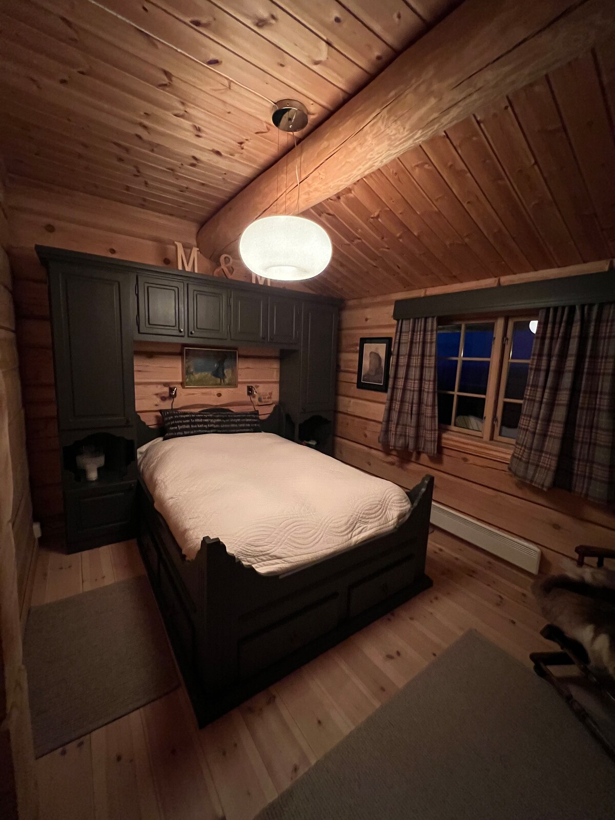 2. spavaća soba s bračnim krevetom 150 cm 