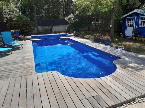 "Life is good" Cottage and Hot Tub