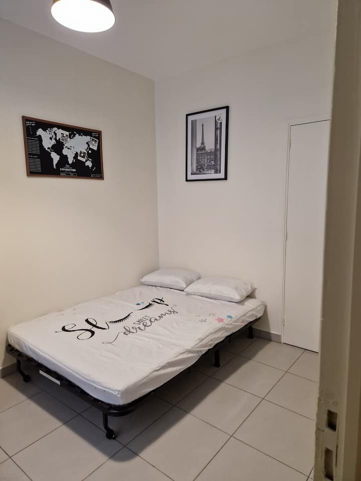 Studio De 15m2 à St-denis - Saint-Denis, France