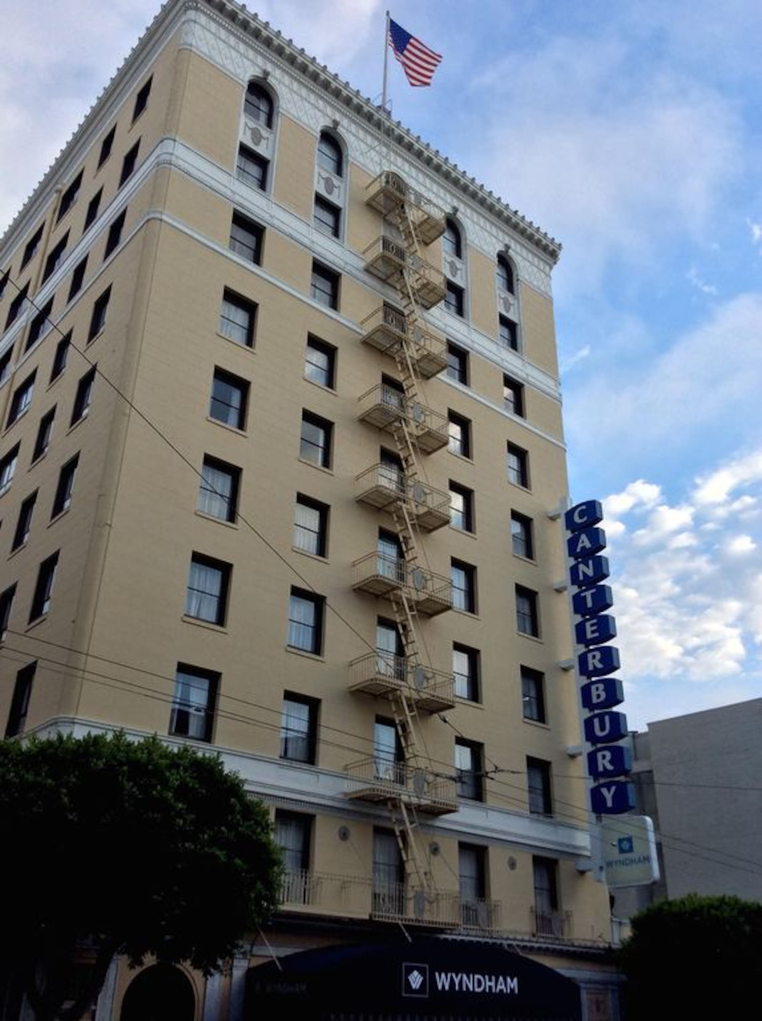 Condo in San Francisco · ★5.0 · 1 bedroom · 2 beds · 1 bath - Image 1