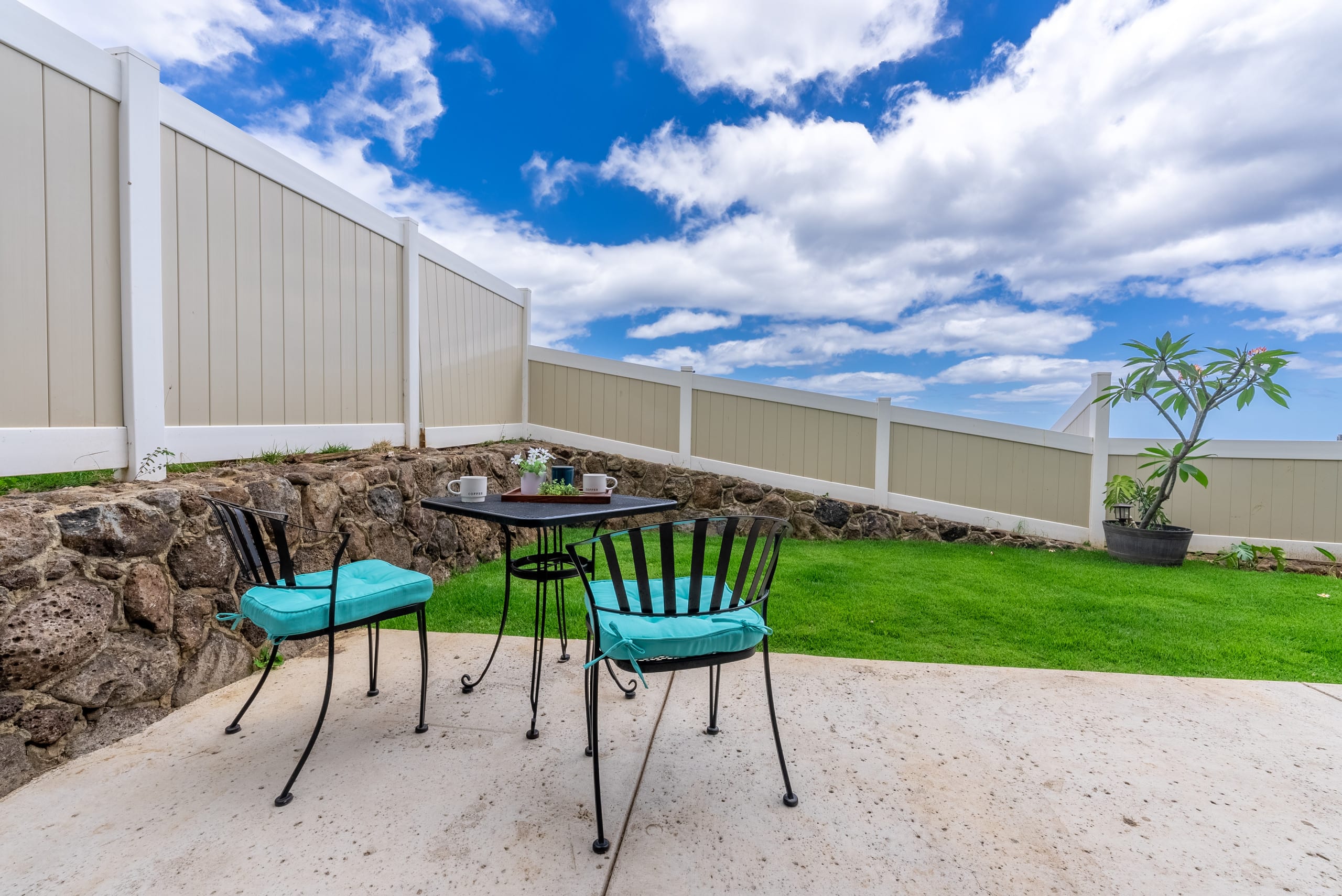 Guesthouse in Waianae · ★4.93 · Studio · 1 bed · 1 private bath - Image 25