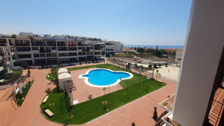 Attic With Large Terrace, Rooftop And Sea Views - Rincón de la Victoria