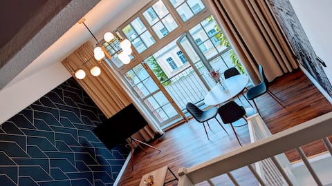 Premium loft in the trendy district, Wi-Fi, Netflix, parking