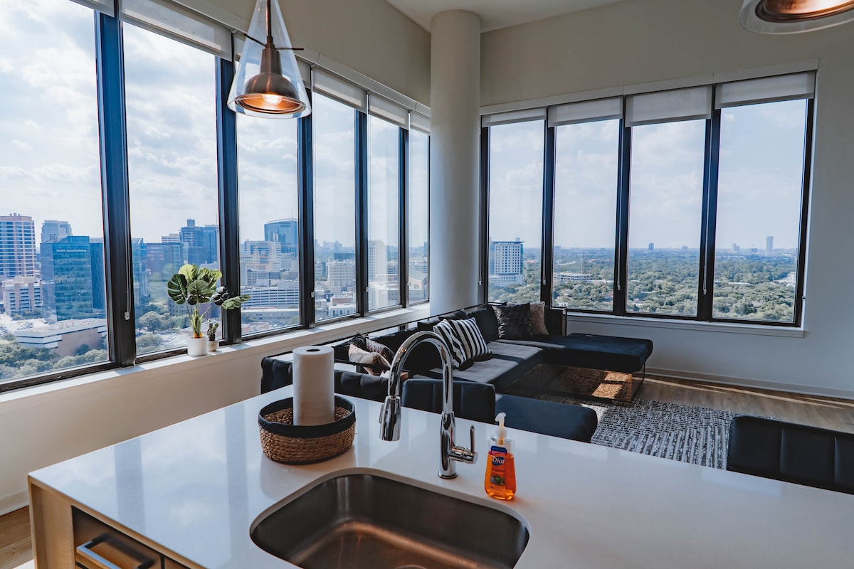 Picture of Exclusive penthouse for rent in Bello Horizonte, Escazú, with panoramic ...