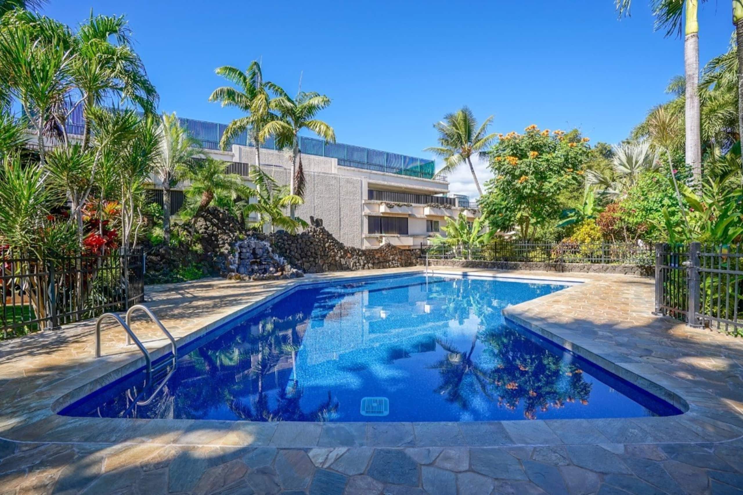 Tropical Oceanside Oasis - Photo 52