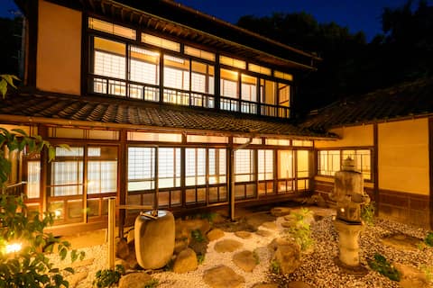 Onomichi Villa - The finest inn in Onomichi