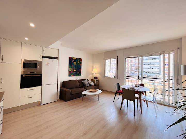 Fantastic Bright Apartment In Barcelona - Barcelona