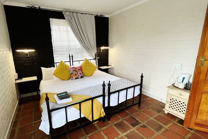 საძინებელი 8