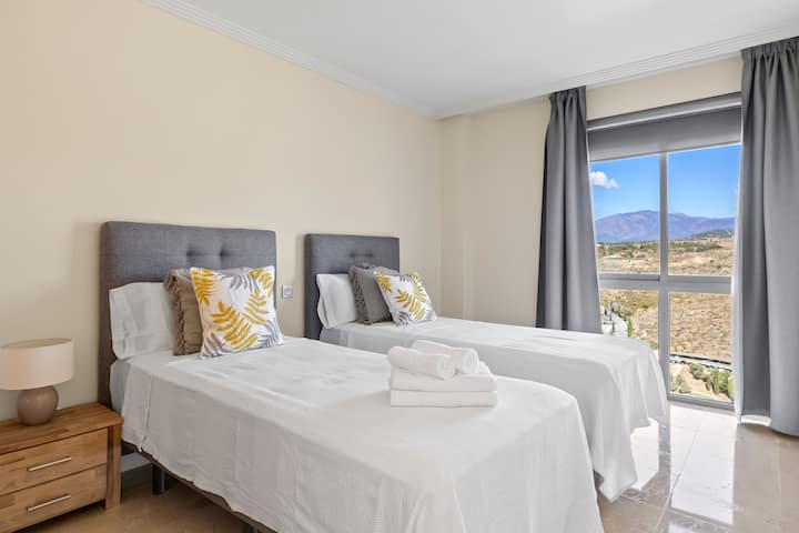 غرفة النوم 2