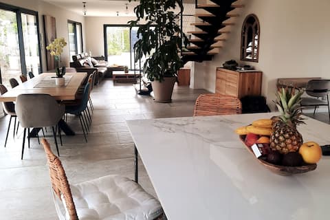 villa 4 suites piscine
