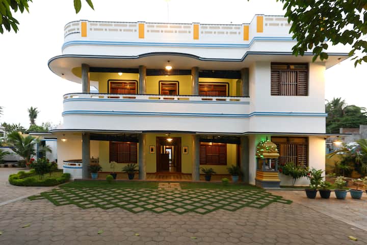 Adordable 100 Year Old Heritage Home Stay Bed And Breakfasts For Rent adordable-100-year-old-heritage-home-stay-bed-and-breakfasts-for-rent