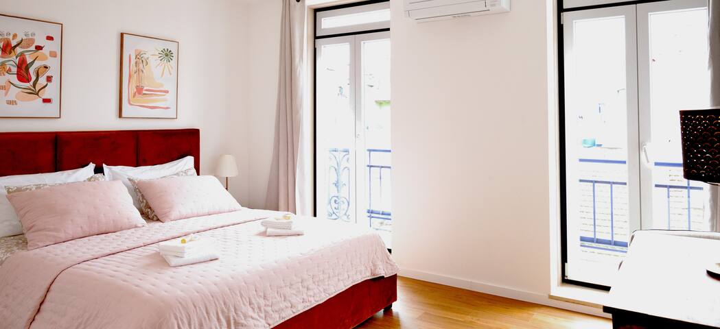 Lisboa 3Bedrooms-AirConditioner gallery image 4