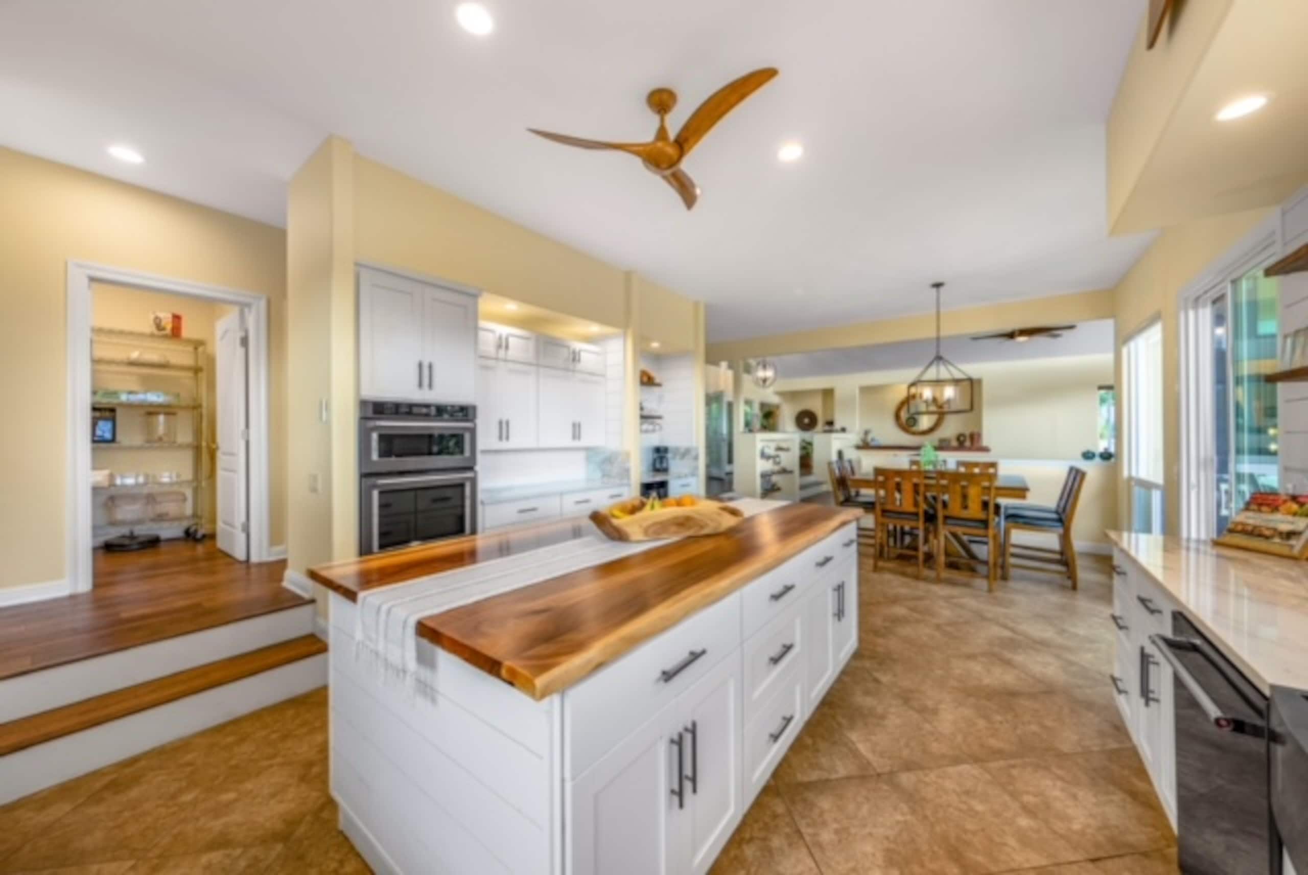Home in Waikoloa Village · ★5.0 · 4 bedrooms · 6 beds · 3.5 baths - Photo 9
