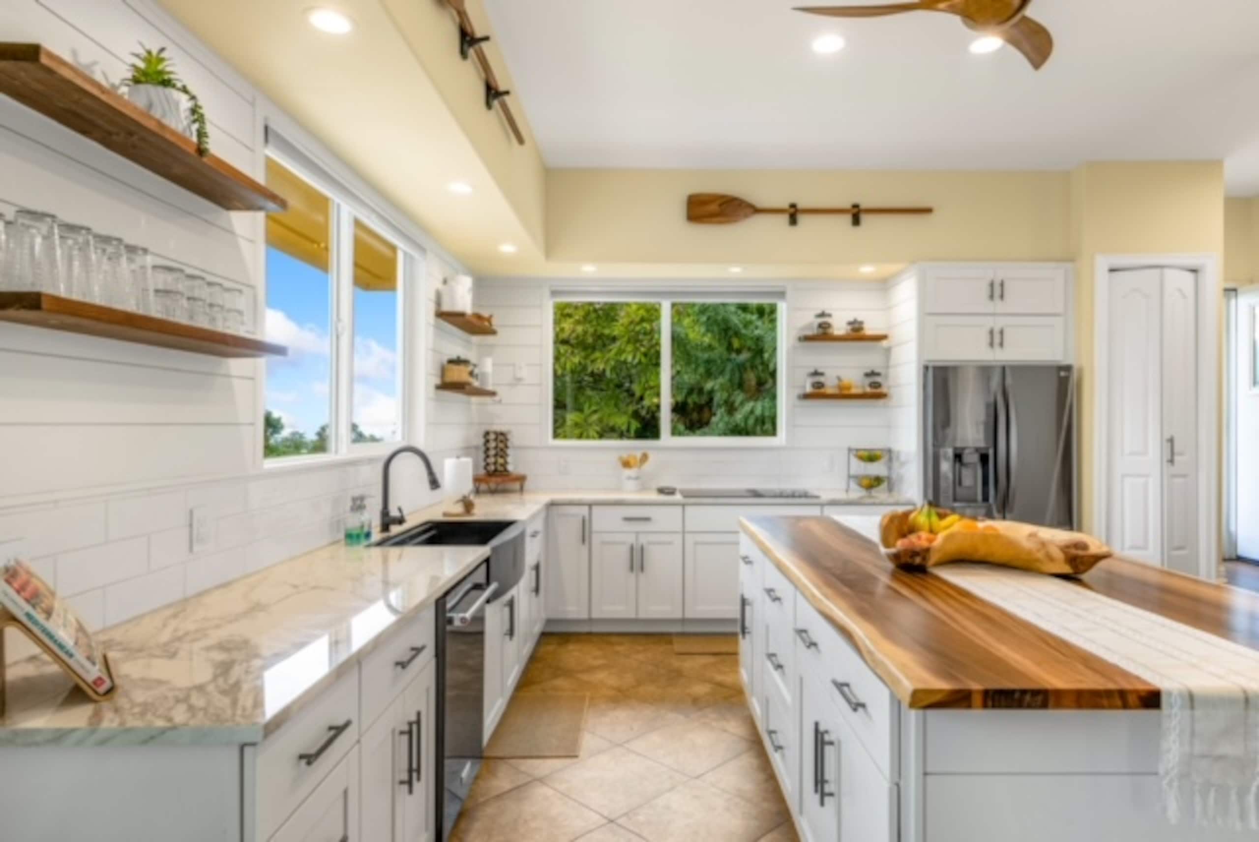 Home in Waikoloa Village · ★5.0 · 4 bedrooms · 6 beds · 3.5 baths - Photo 8