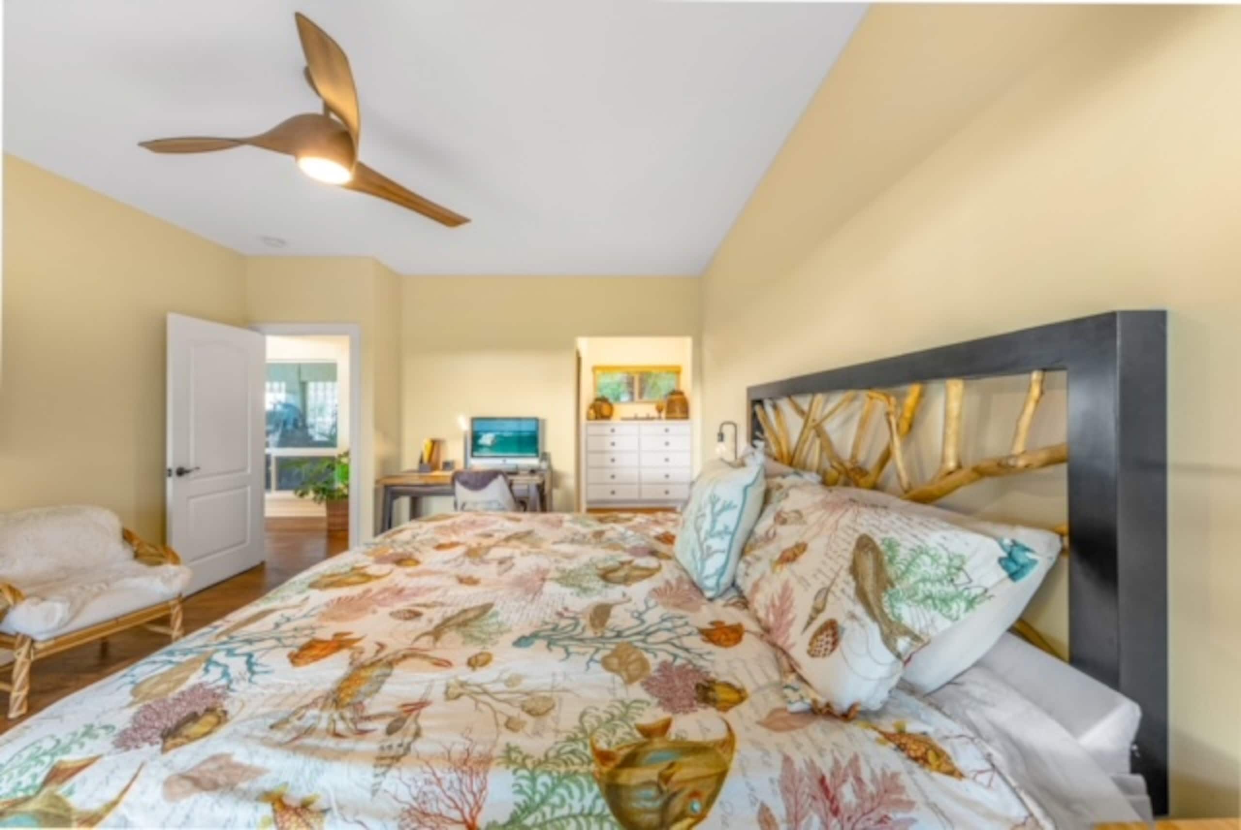 Home in Waikoloa Village · ★5.0 · 4 bedrooms · 6 beds · 3.5 baths - Photo 20